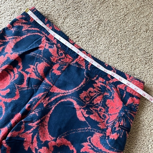 Patagonia Wavefarer Floral 10” Red Navy Blue Swim Trunks - Picture 6 of 8